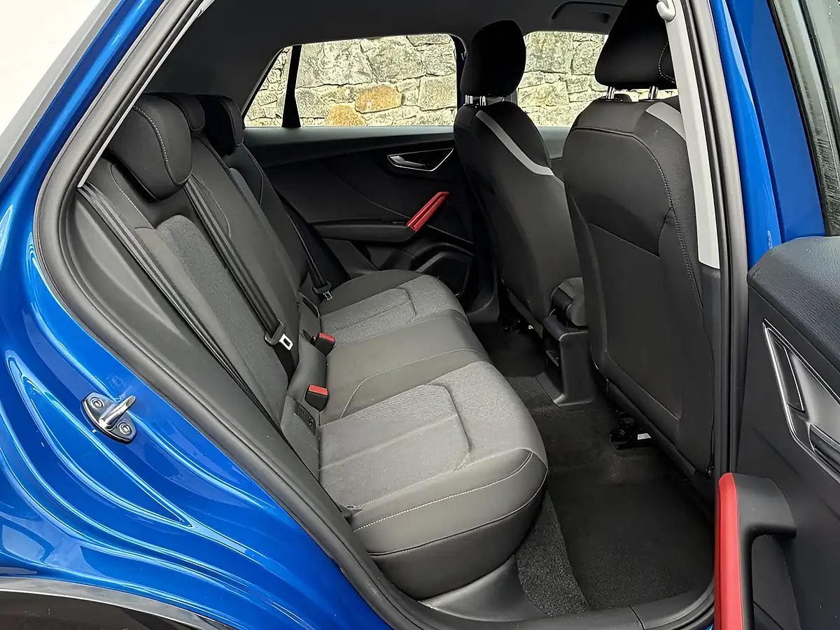 Used 2019 Audi Q2 Sport Blue - Interior and Exterior details 7