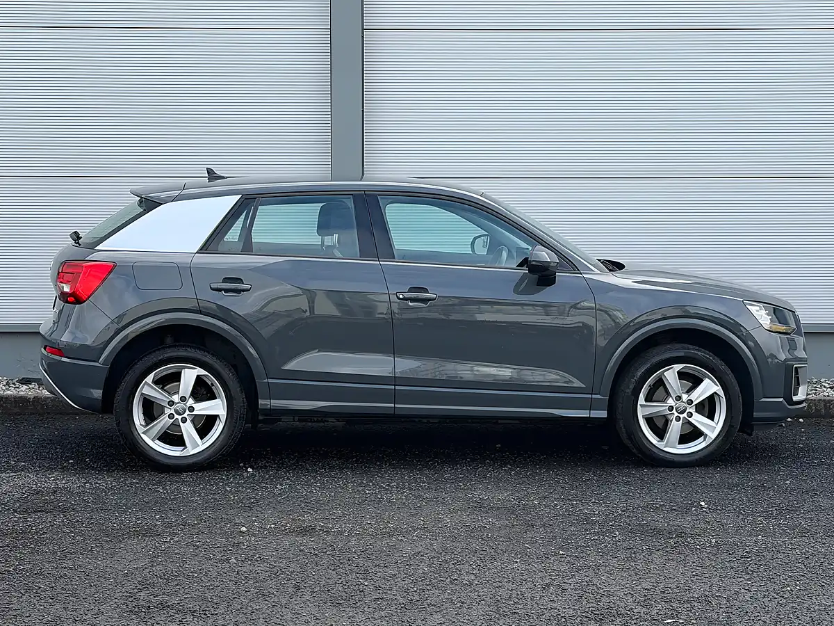 Used 2019 Audi Q2 Sport Grey - Interior and Exterior details 9