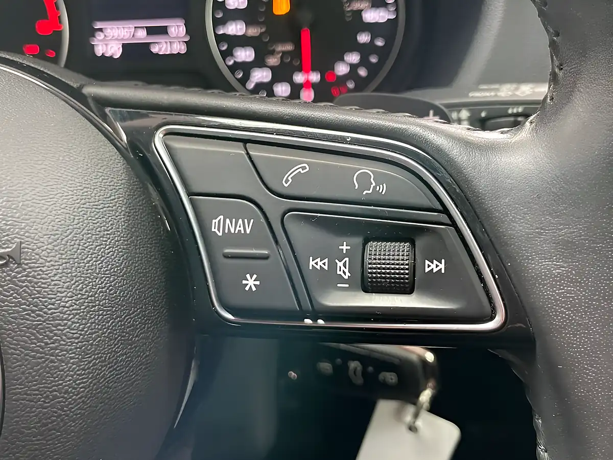 Used 2019 Audi Q2 Sport Tango Red - Interior and Exterior details 17