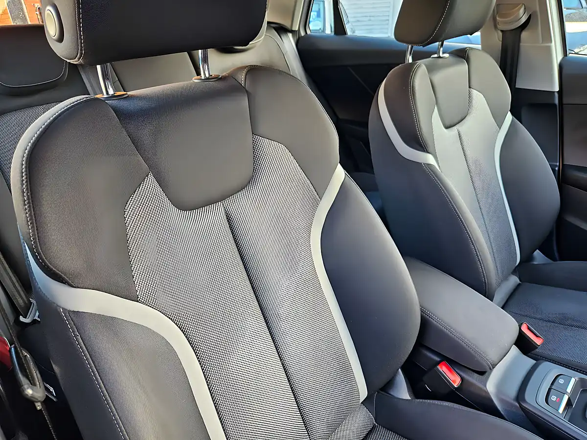 Used 2019 Audi Q2 Sport White - Interior and Exterior details 12