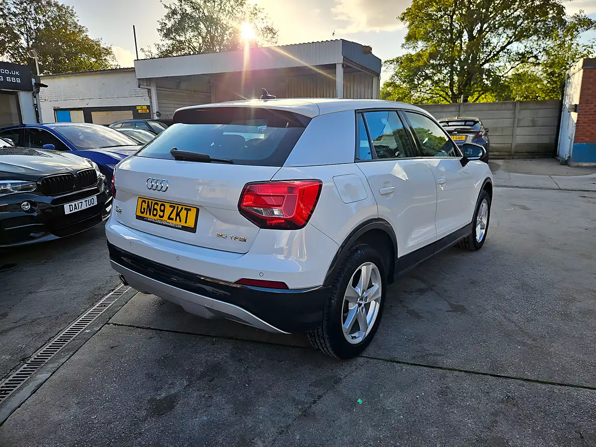 Used 2019 Audi Q2 Sport White - Interior and Exterior details 17