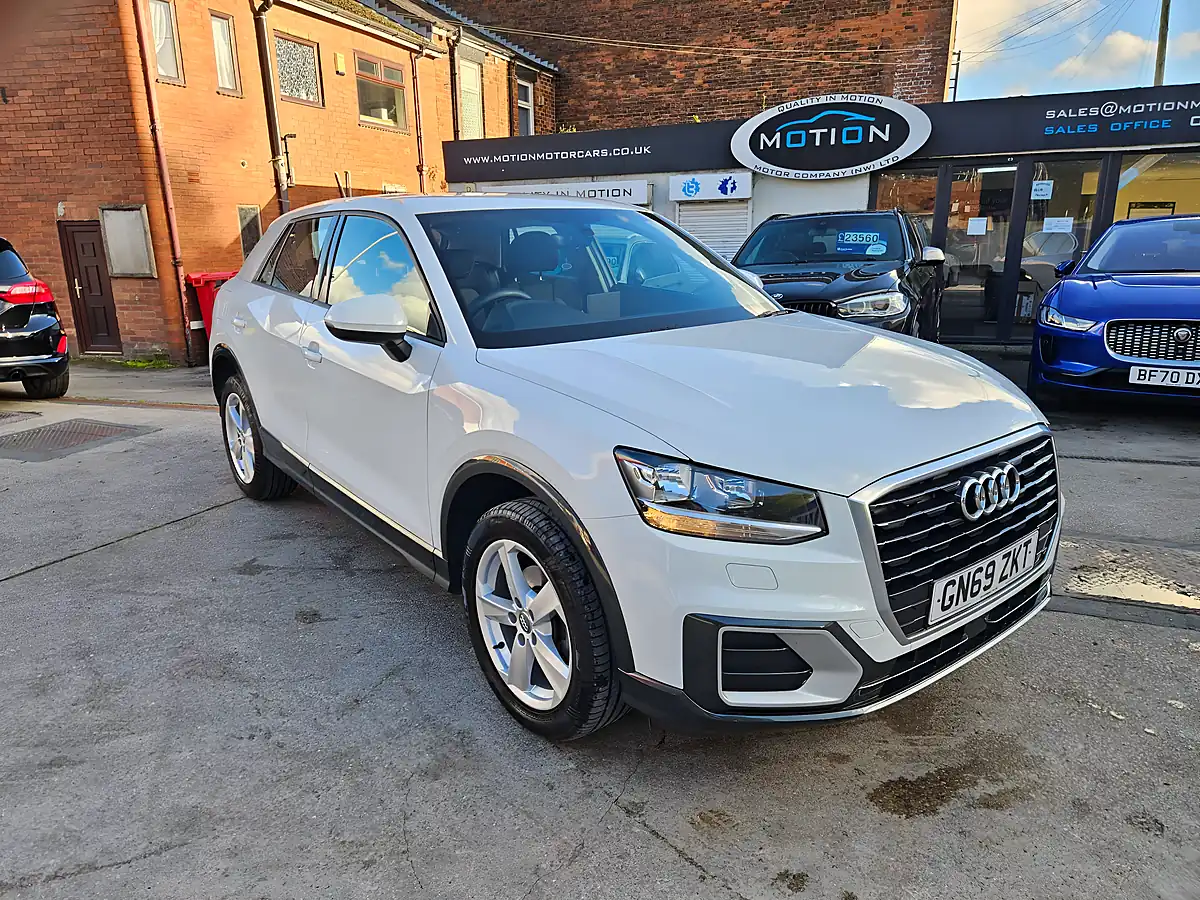 Used 2019 Audi Q2 Sport White - Interior and Exterior details 2