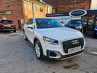 Used 2019 Audi Q2 Sport White - Interior and Exterior details 3