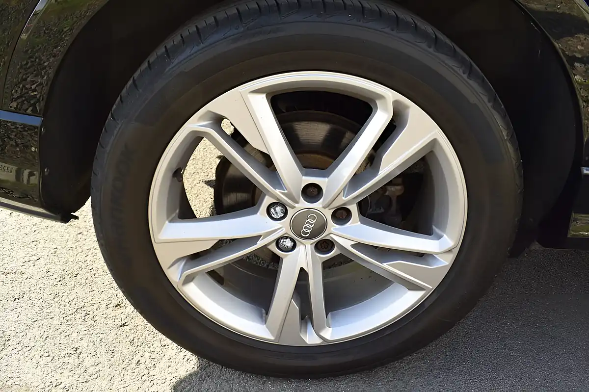 Used 2019 Audi Q3 S Line Black - Interior and Exterior details 15