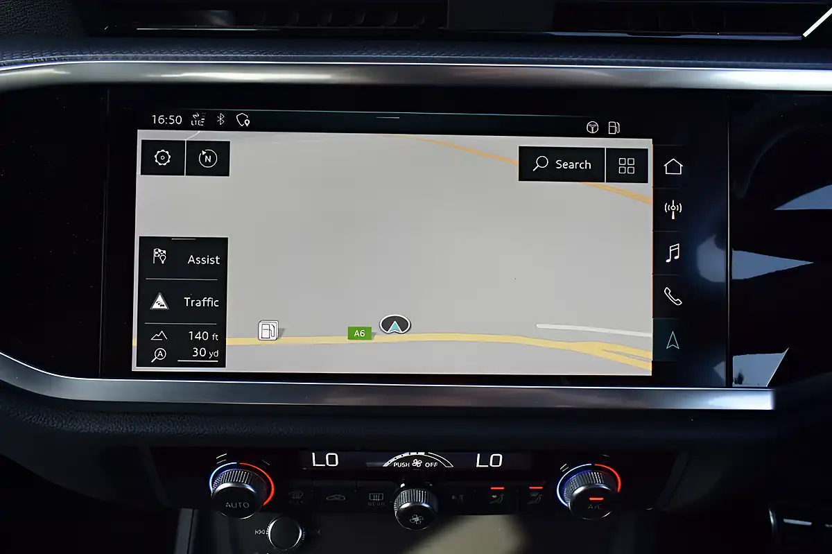 Used 2019 Audi Q3 S Line Black - Interior and Exterior details 19