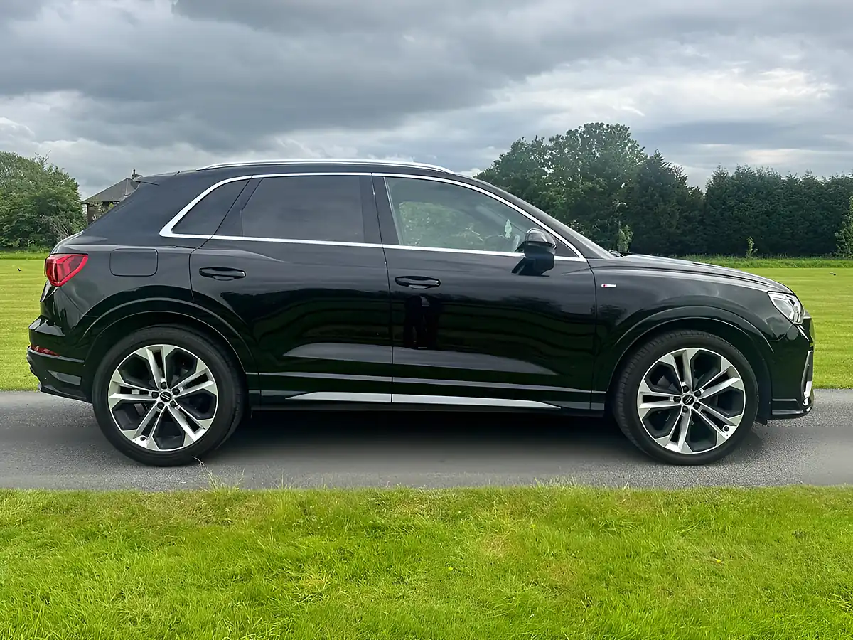 Used 2019 Audi Q3 S Line Black - Interior and Exterior details 2