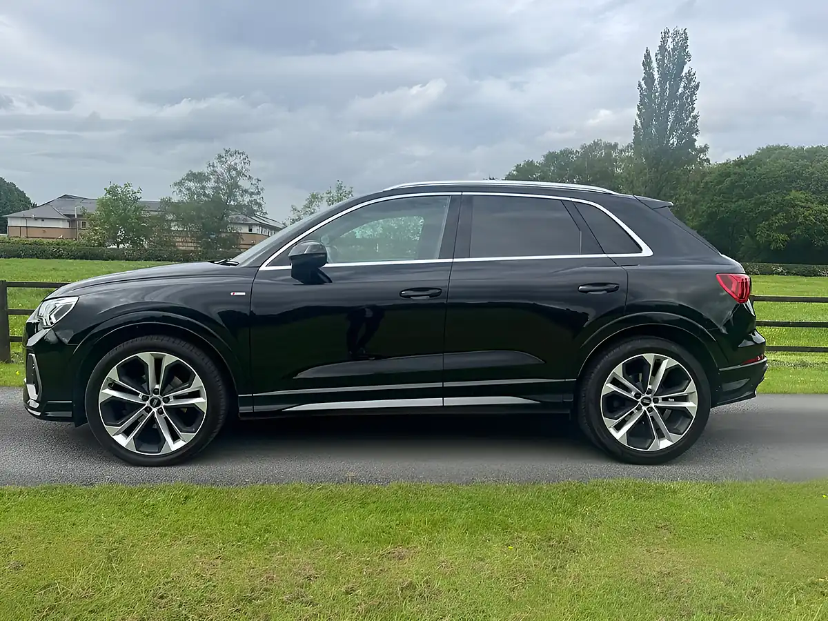 Used 2019 Audi Q3 S Line Black - Interior and Exterior details 6