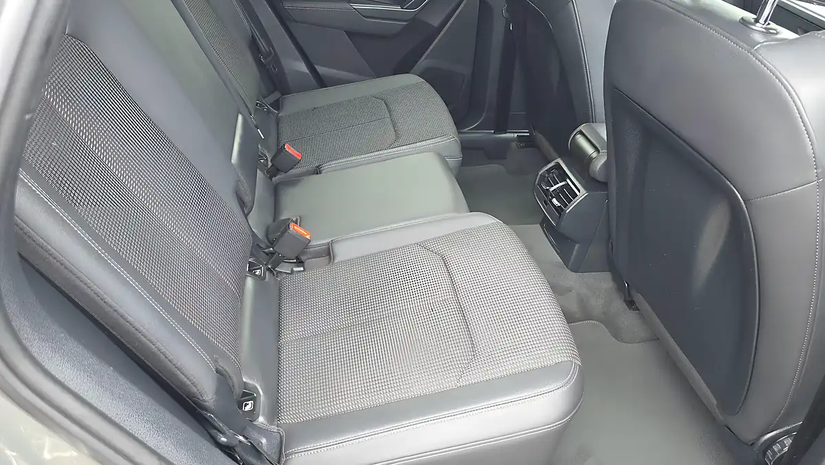 Used 2019 Audi Q3 S Line Grey - Interior and Exterior details 18