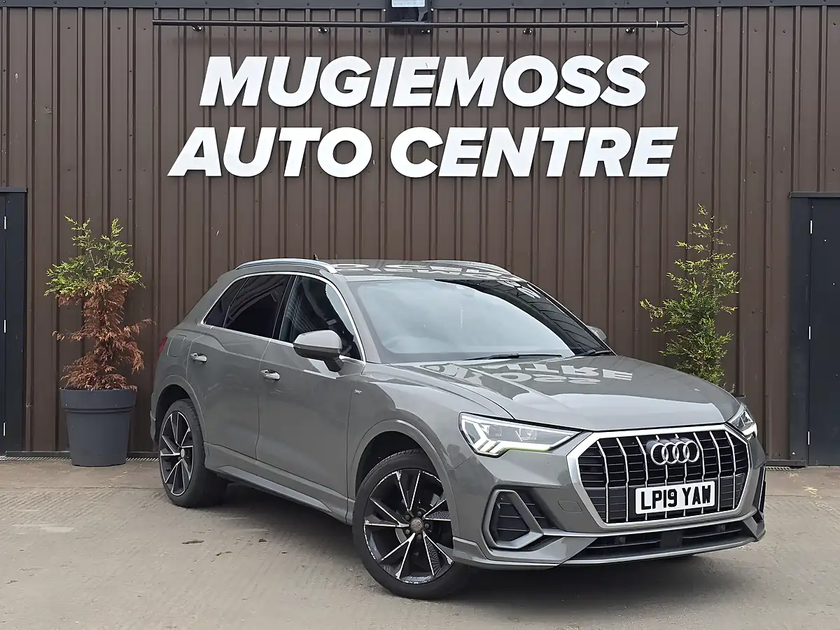 Used 2019 Audi Q3 S Line Grey - Front View