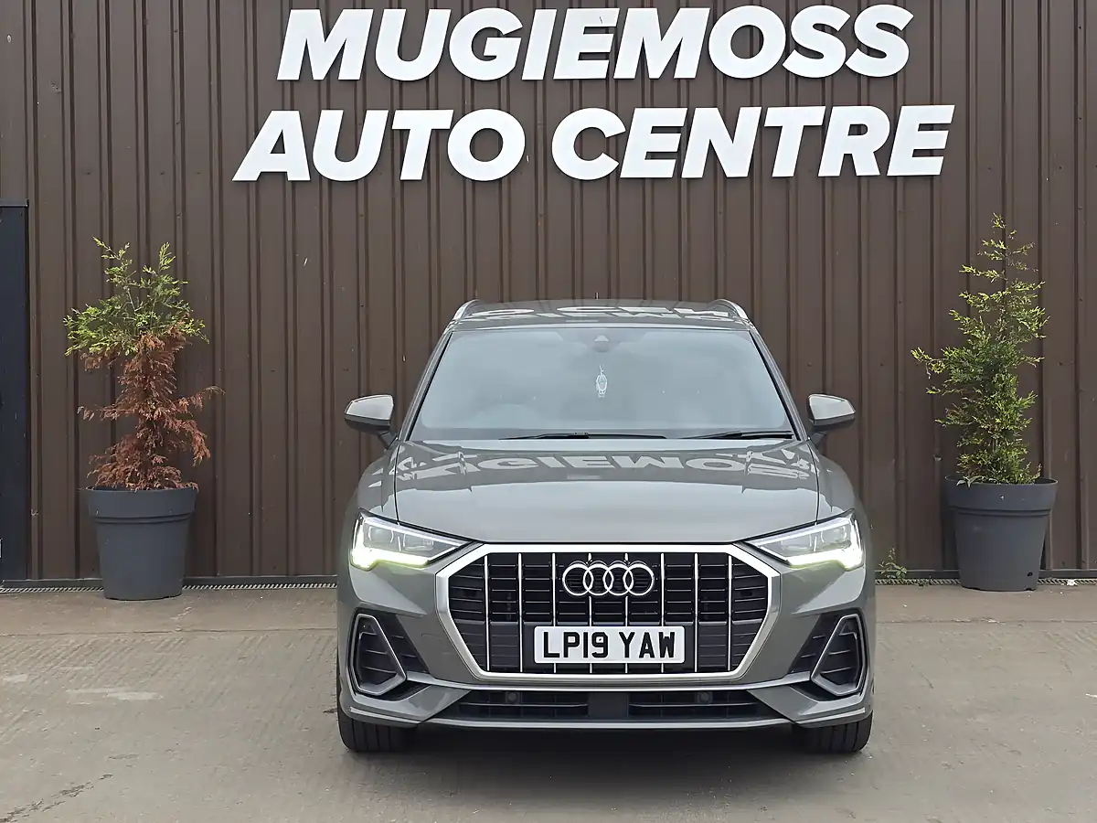 Used 2019 Audi Q3 S Line Grey - Interior and Exterior details 3