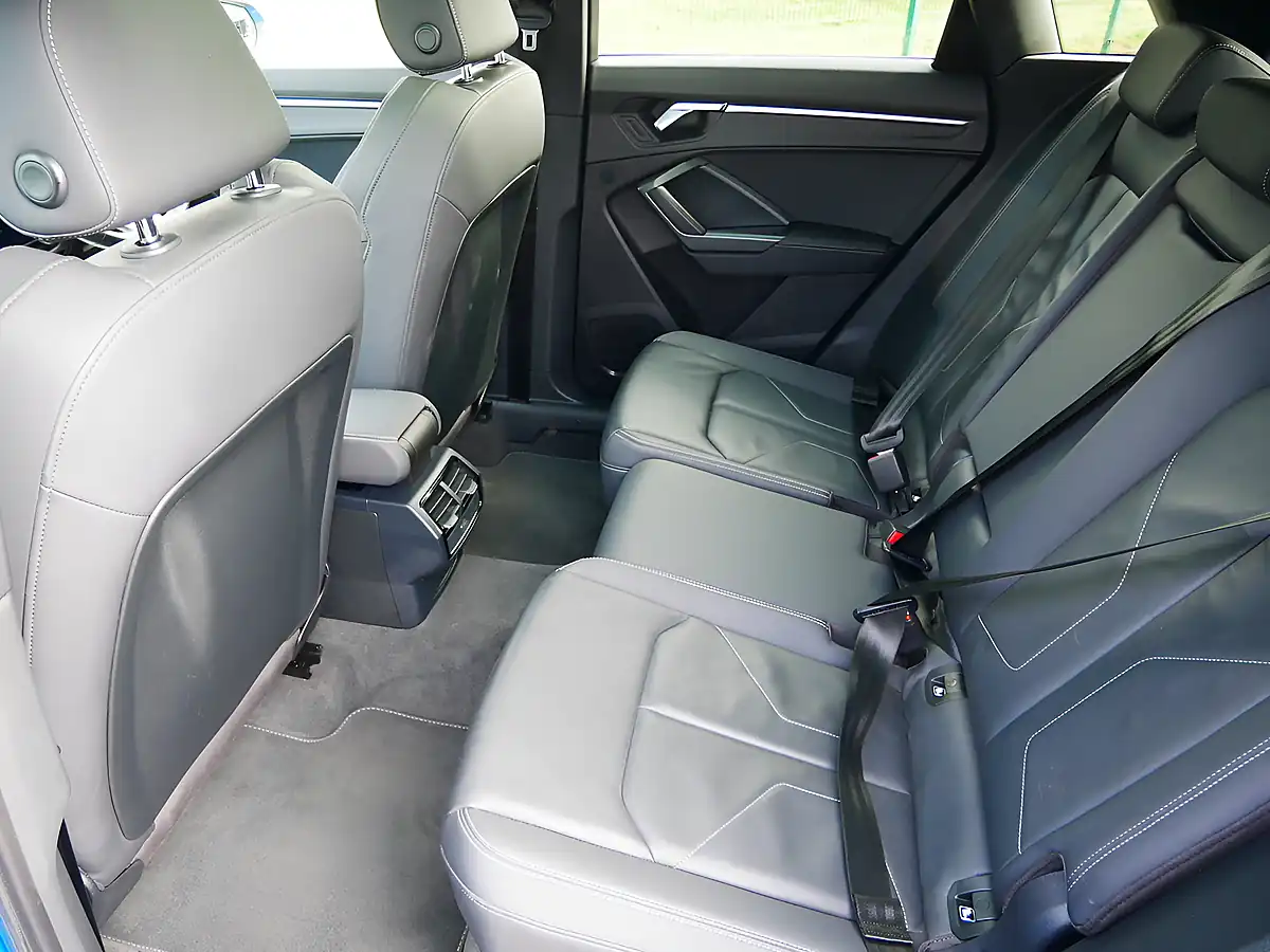 Used 2019 Audi Q3 S Line Turbo Blue - Interior and Exterior details 11