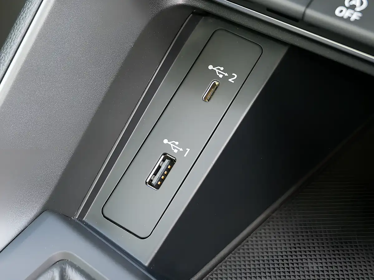 Used 2019 Audi Q3 S Line Turbo Blue - Interior and Exterior details 17