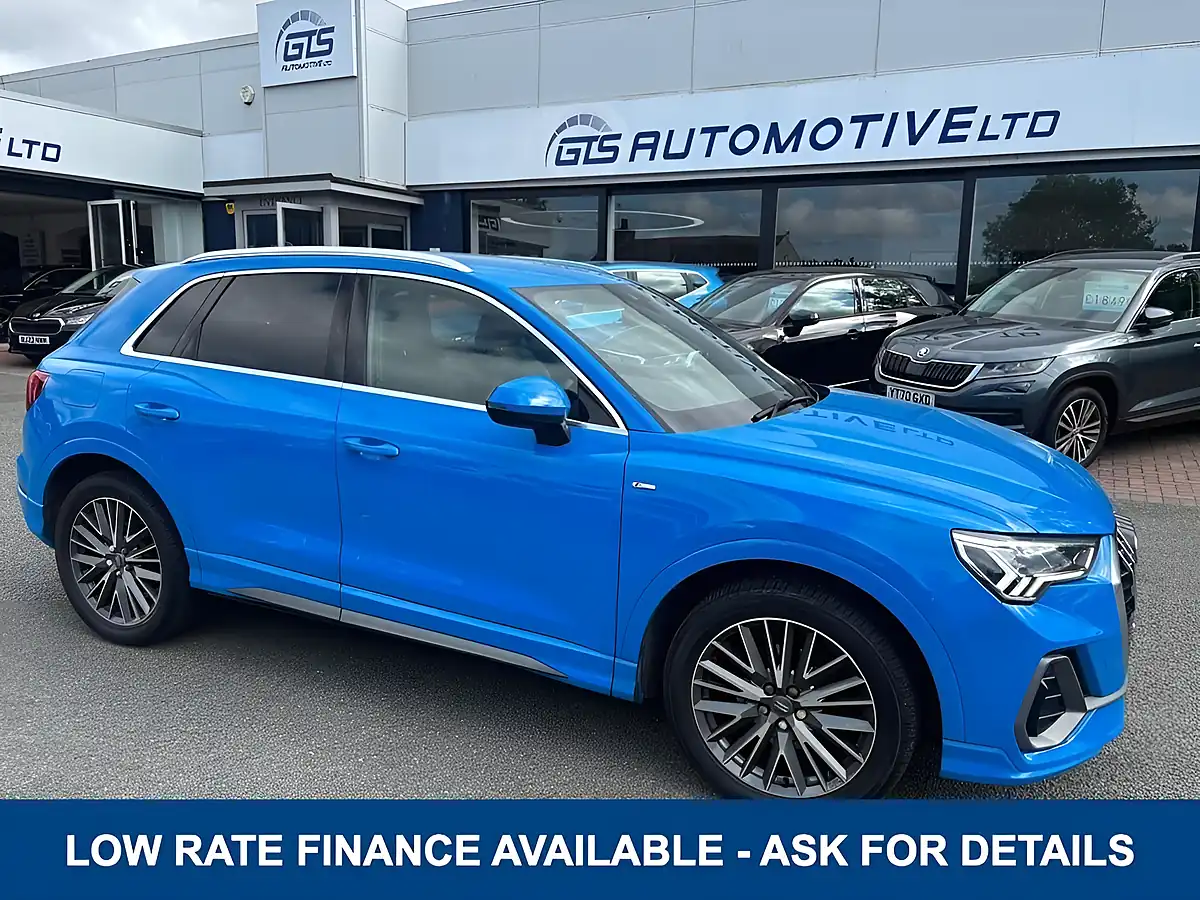 Used 2019 Audi Q3 S-Line Turbo Blue - Front View
