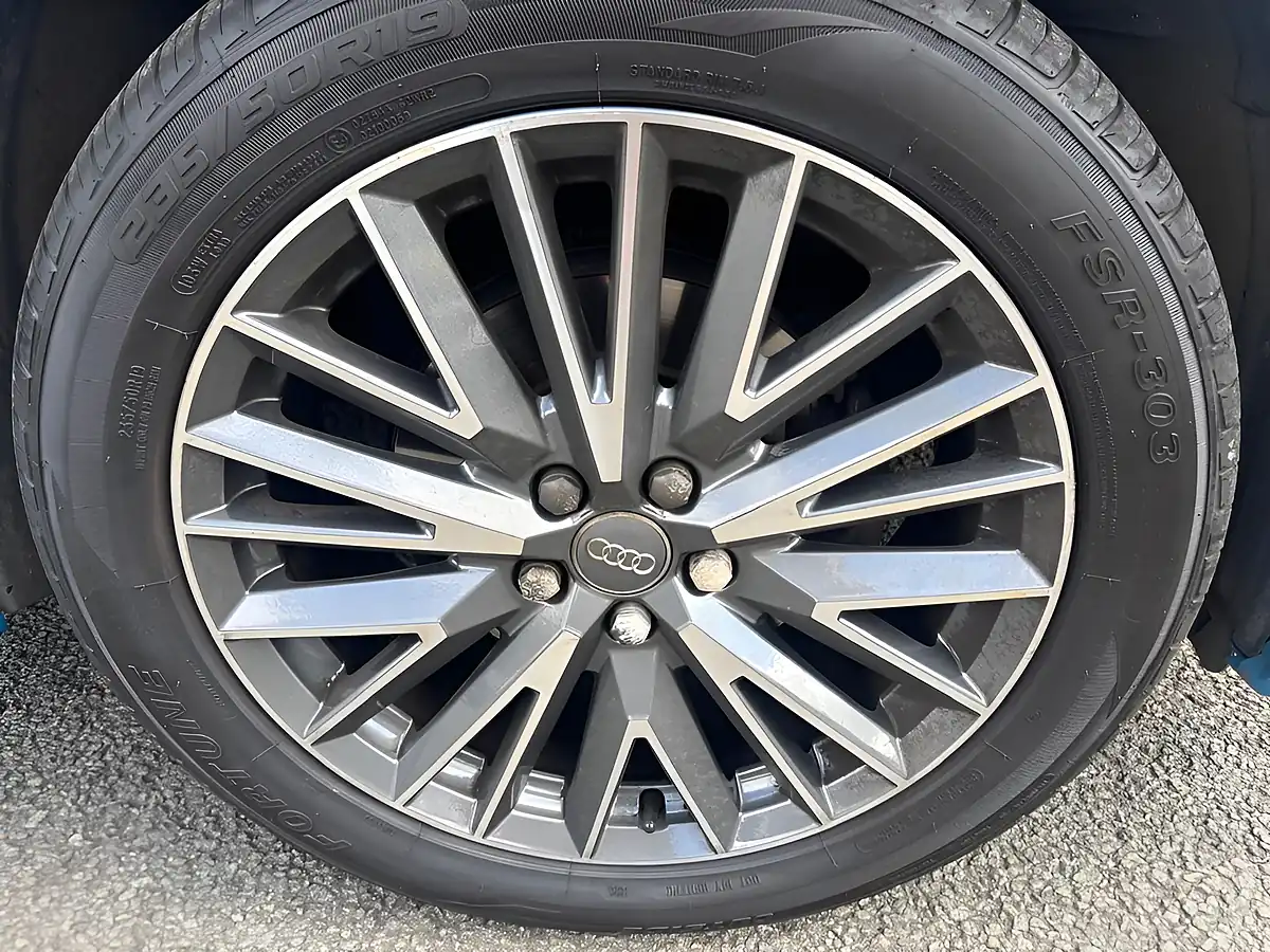 Used 2019 Audi Q3 S-Line Turbo Blue - Interior and Exterior details 13
