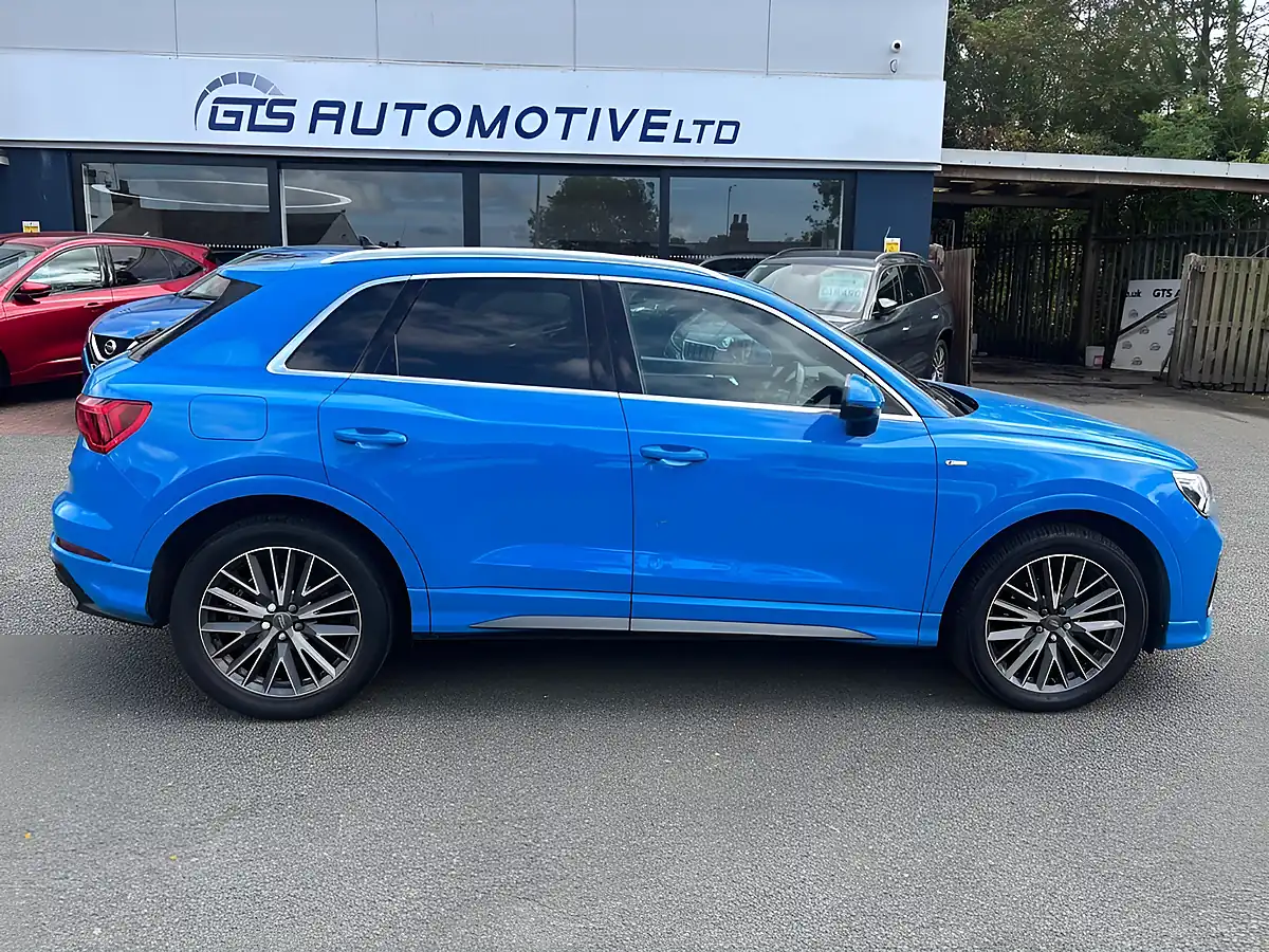 Used 2019 Audi Q3 S-Line Turbo Blue - Interior and Exterior details 5