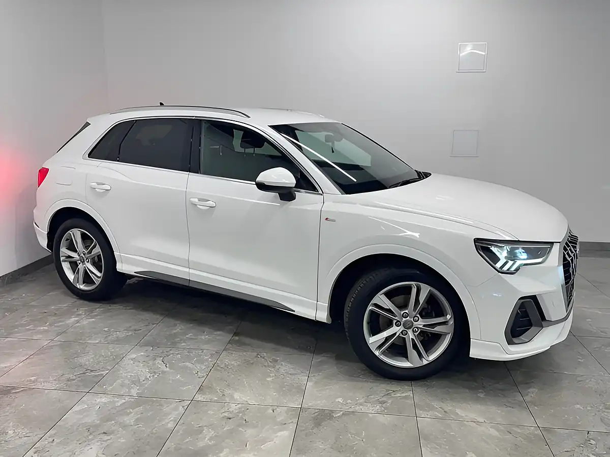 Used 2019 Audi Q3 S Line White - Interior and Exterior details 2