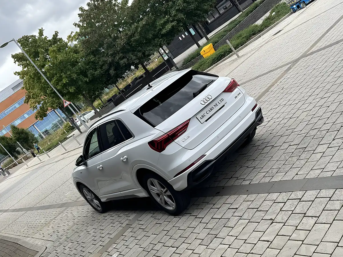 Used 2019 Audi Q3 S Line White - Interior and Exterior details 4