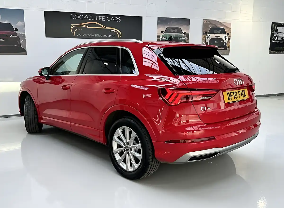 Used 2019 Audi Q3 Sport Red - Interior and Exterior details 4