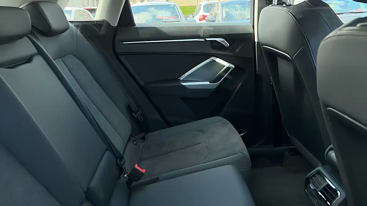 Used 2019 Audi Q3 Sport Red - Interior and Exterior details 9