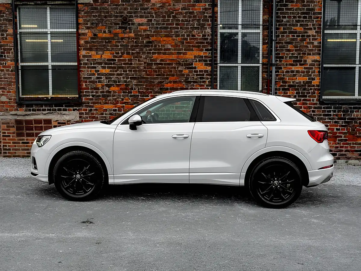 Used 2019 Audi Q3 Sport White - Interior and Exterior details 17