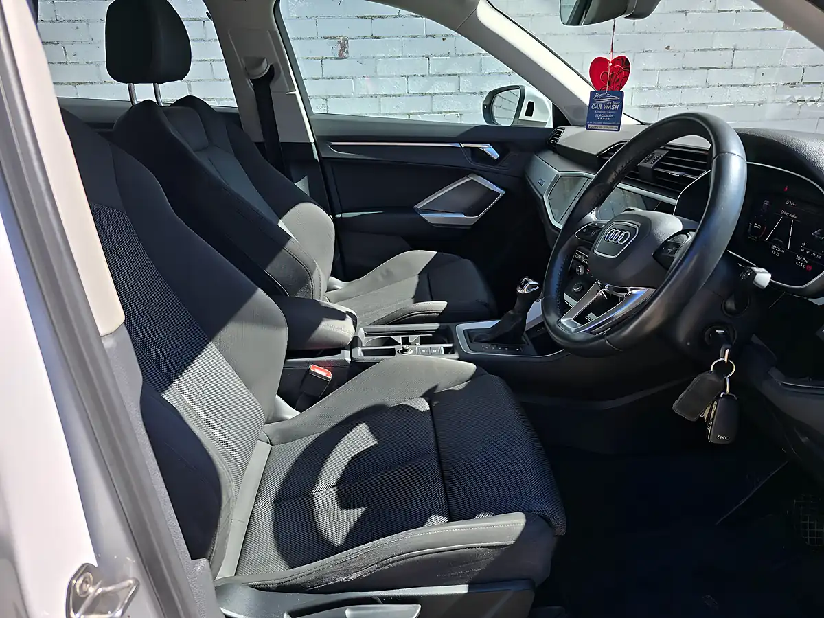 Used 2019 Audi Q3 Sport White - Interior and Exterior details 13