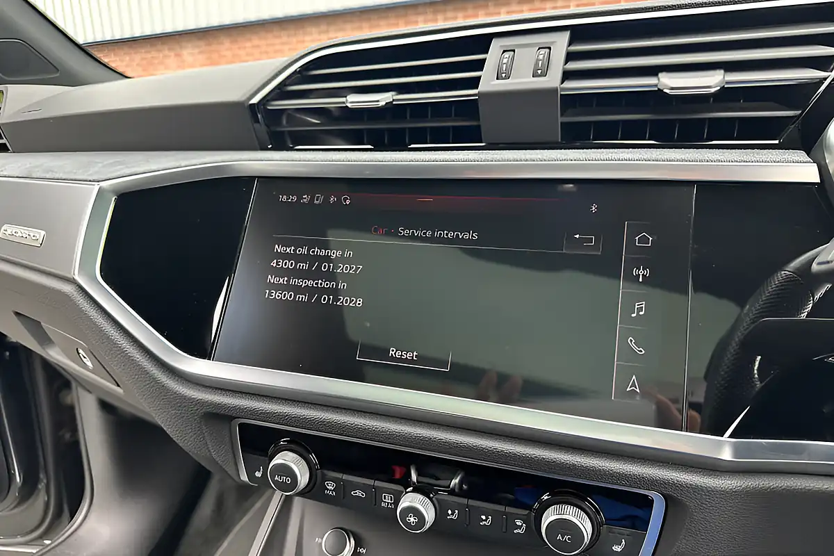 Used 2019 Audi Q3 Vorsprung Grey - Interior and Exterior details 12
