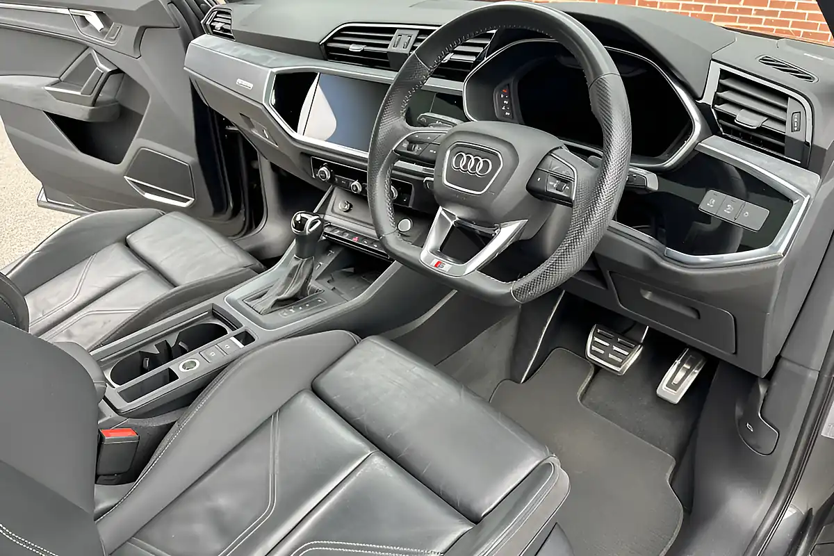 Used 2019 Audi Q3 Vorsprung Grey - Interior and Exterior details 3