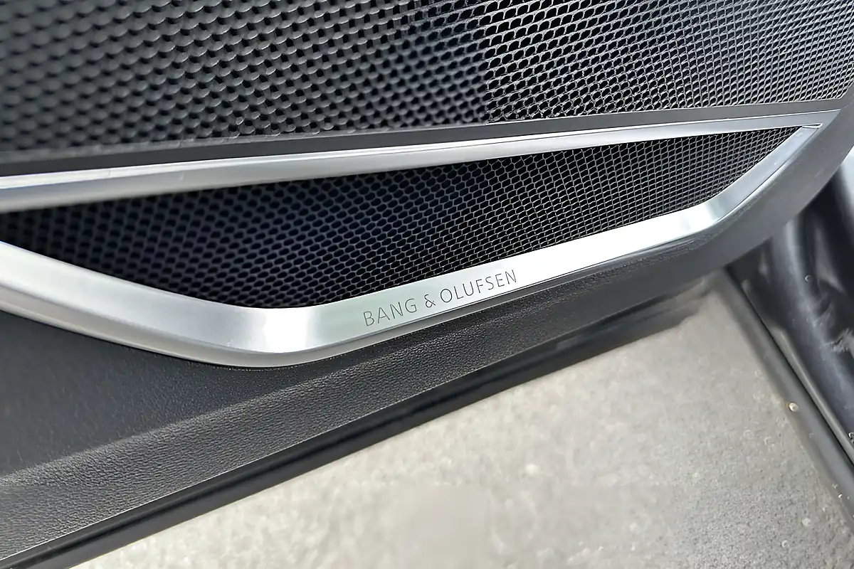 Used 2019 Audi Q3 Vorsprung Grey - Interior and Exterior details 9