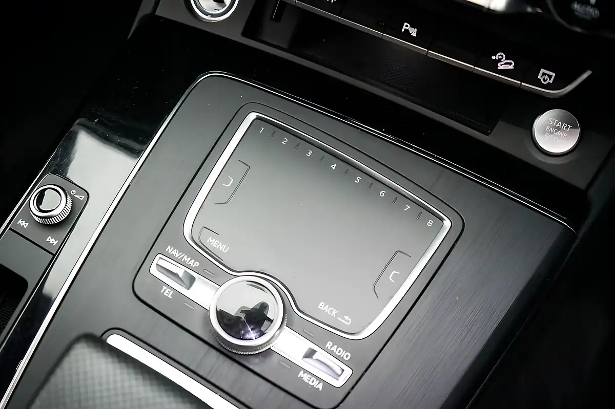 Used 2019 Audi Q5 Black Edition Black - Interior and Exterior details 18