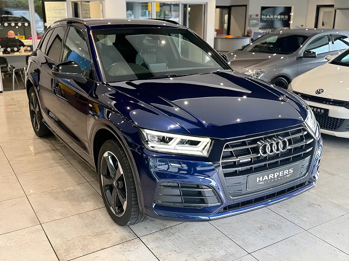 Used 2019 Audi Q5 Black Edition Blue - Interior and Exterior details 12