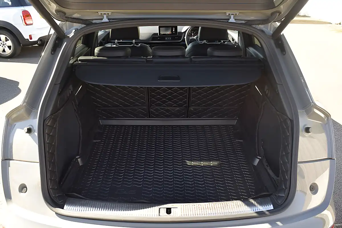 Used 2019 Audi Q5 Black Edition S Line Quantum Grey - Interior and Exterior details 5