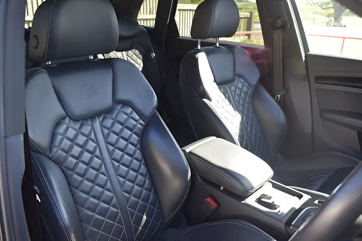 Used 2019 Audi Q5 Black Edition S Line Quantum Grey - Interior and Exterior details 7