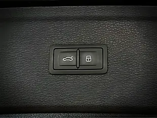 Used 2019 Audi Q5 S Line Black - Interior and Exterior details 20