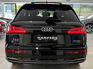 Used 2019 Audi Q5 S Line Black - Interior and Exterior details 6