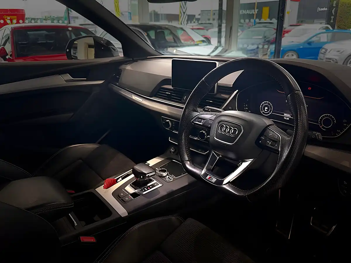 Used 2019 Audi Q5 S Line Black - Interior and Exterior details 12