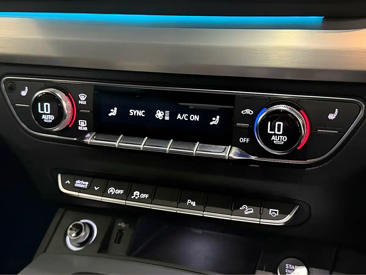 Used 2019 Audi Q5 S Line Black - Interior and Exterior details 13
