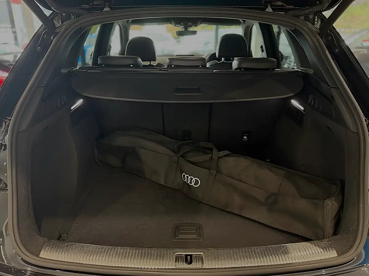 Used 2019 Audi Q5 S Line Black - Interior and Exterior details 19