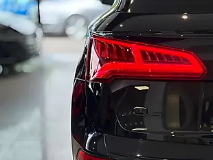 Used 2019 Audi Q5 S Line Black - Interior and Exterior details 7