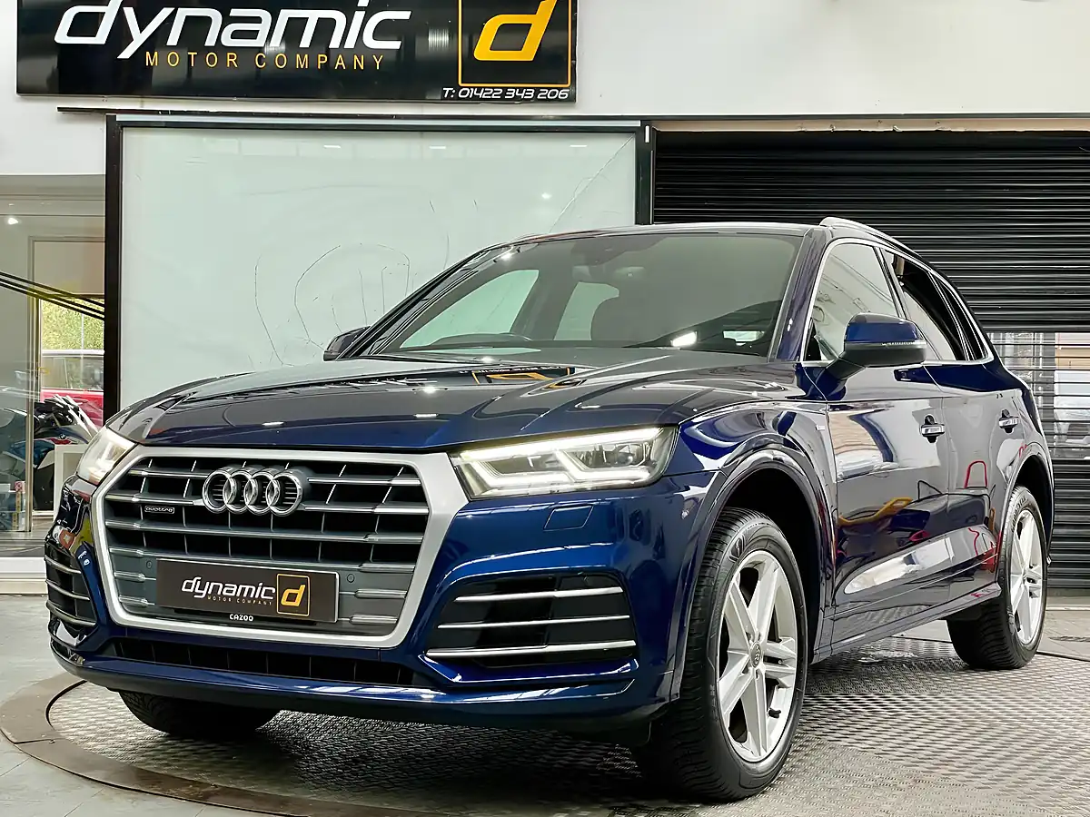 Used 2019 Audi Q5 S Line Blue - Front View
