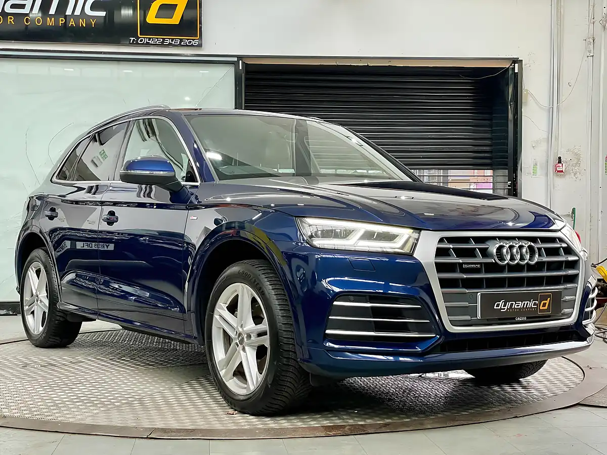 Used 2019 Audi Q5 S Line Blue - Interior and Exterior details 2