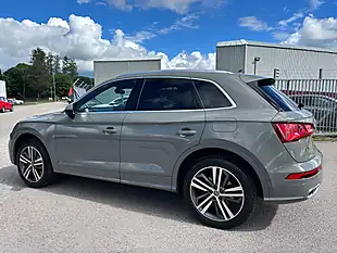 Used 2019 Audi Q5 S Line Competition Grey - Interior and Exterior details 10