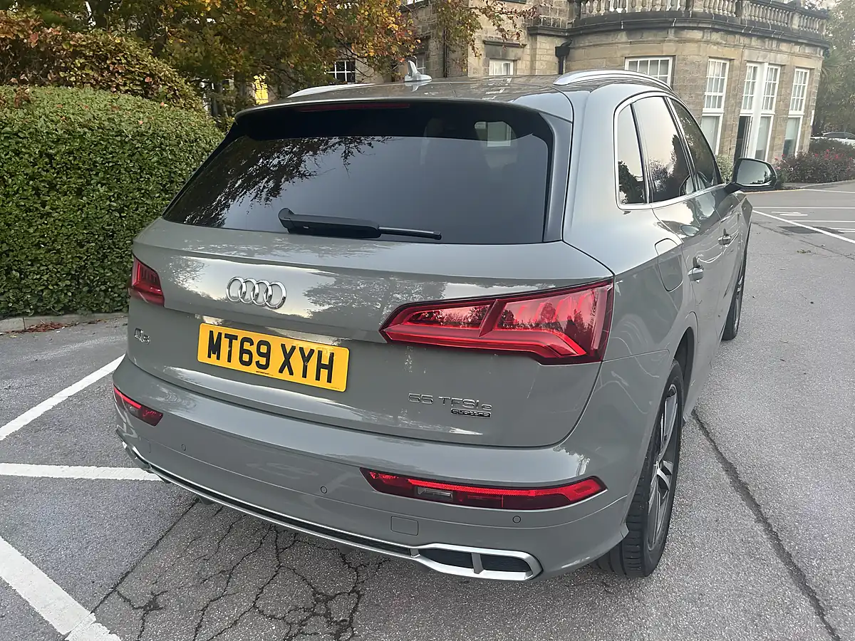 Used 2019 Audi Q5 S Line Competition Grey - Interior and Exterior details 6