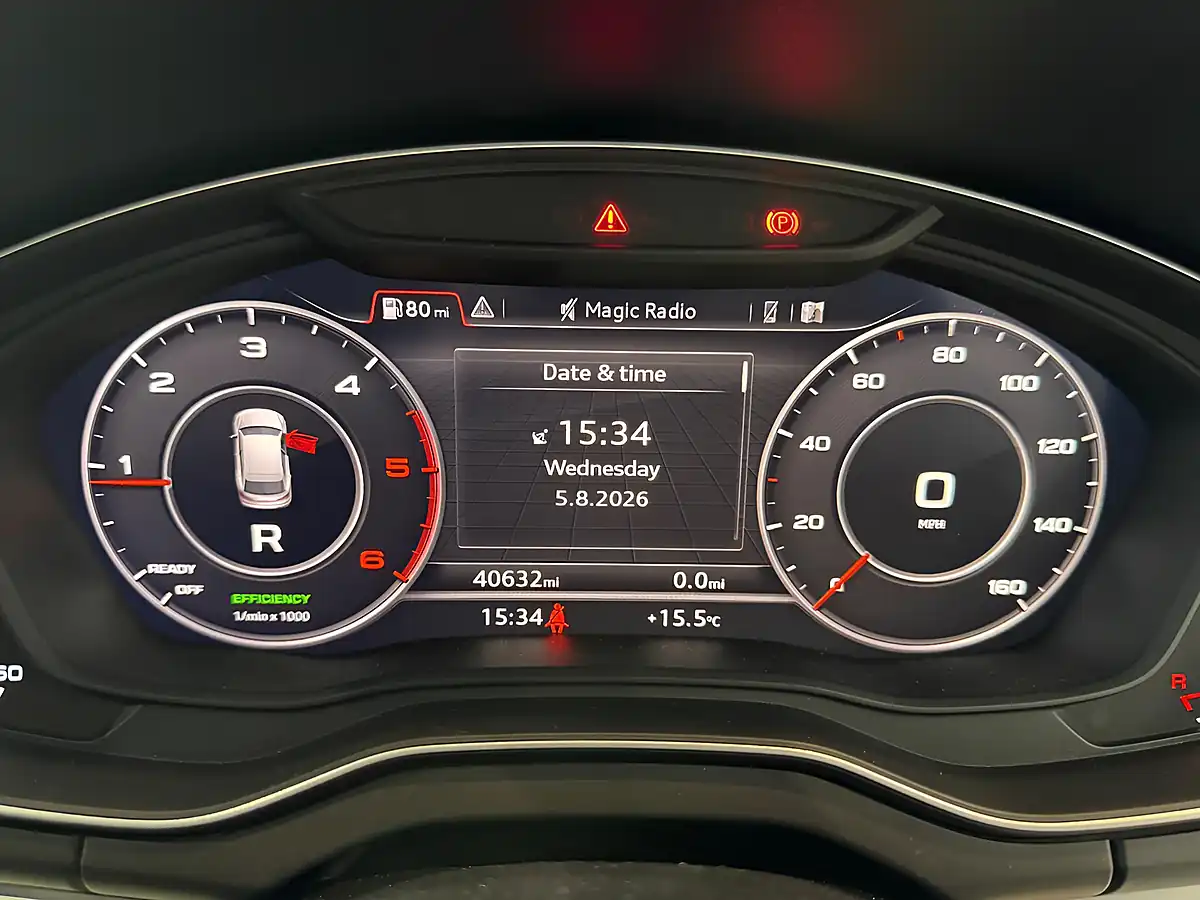 Used 2019 Audi Q5 S Line Grey - Interior and Exterior details 12