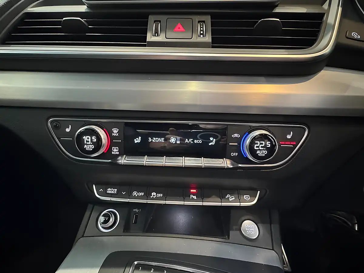 Used 2019 Audi Q5 S Line Grey - Interior and Exterior details 14