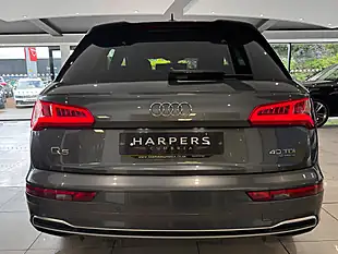Used 2019 Audi Q5 S Line Grey - Interior and Exterior details 4