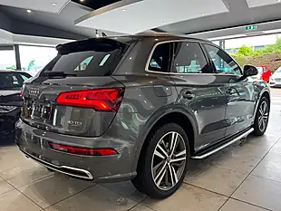 Used 2019 Audi Q5 S Line Grey - Interior and Exterior details 9