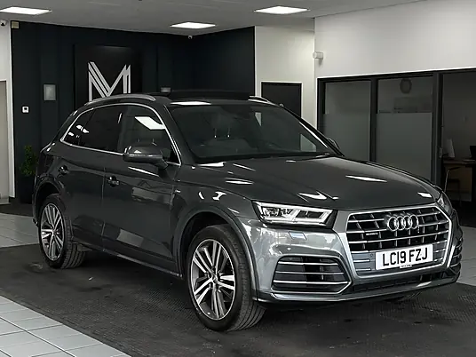 2019 Audi Q5 S line 2.0 TDI