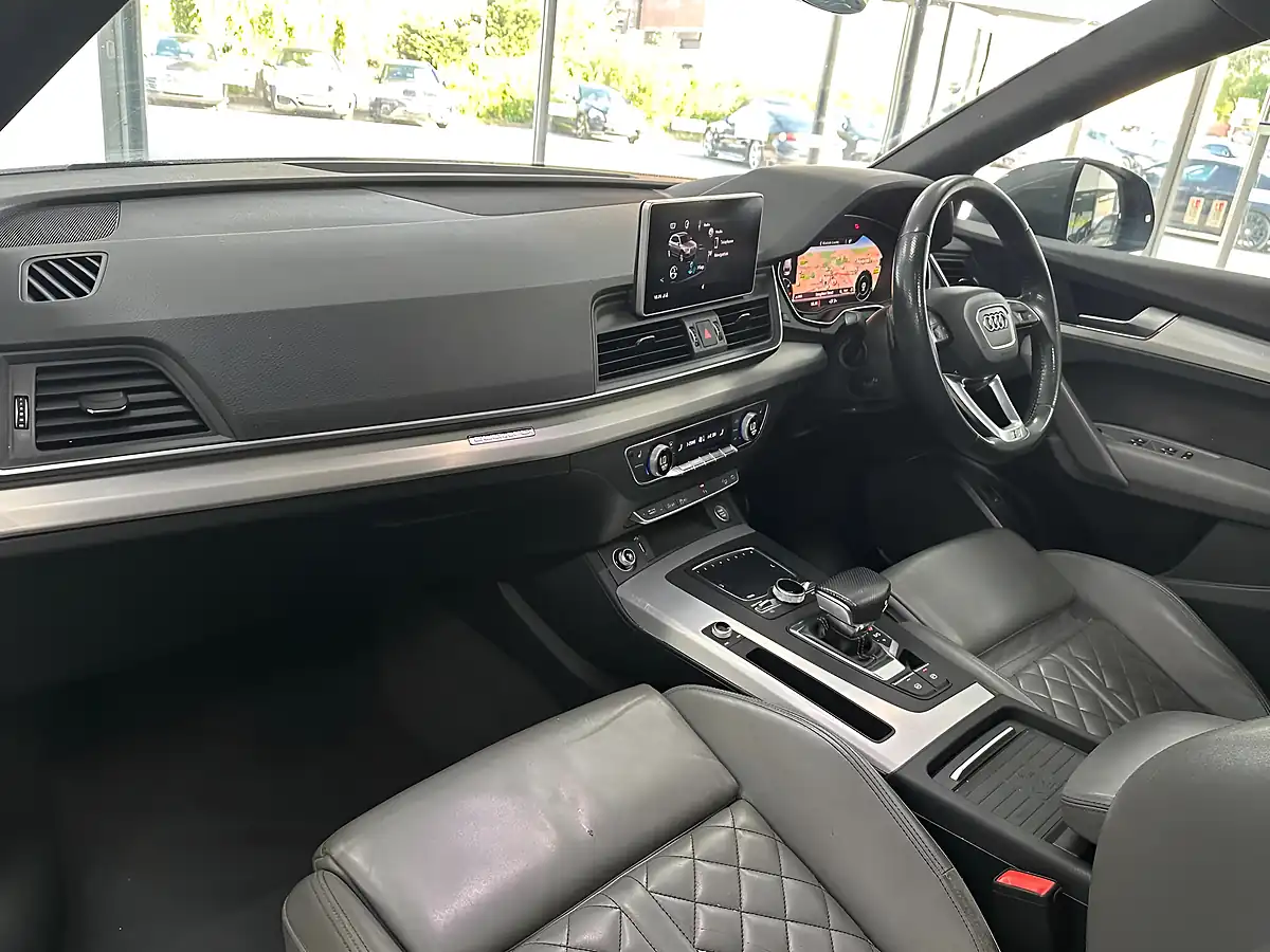 Used 2019 Audi Q5 S Line Grey - Interior and Exterior details 19