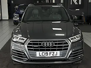 Used 2019 Audi Q5 S Line Grey - Interior and Exterior details 5