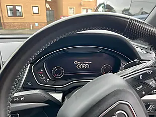 Used 2019 Audi Q5 S Line Grey - Interior and Exterior details 14